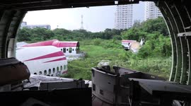 Footage from inside abandoned Boeing 747 at aeroplane graveyard