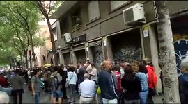 Enormous queue to vote in Barcelona