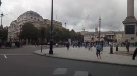 Trafalgar square roundabout totally lockdown