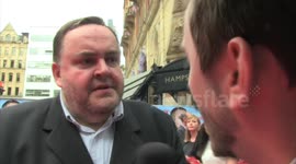 Steven O'Donnell talks about Rik Mayall's passing at The Hooligan Factory premier 