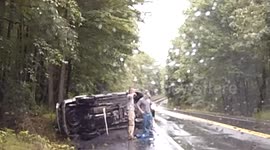 Arrival at a rollover accident 20170902