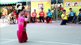Thai boy with no legs performs beautiful dance dressed as a woman