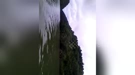 Newsflare Edit - Guatemala. Río Dulce a Livingston. Down river, exit from Izabal lake. Travesía por el río, saliendo de lago Izabal. 2014