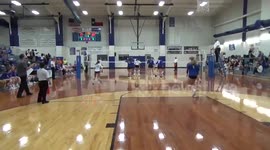 Texas high school volleyball player makes unbelievable save