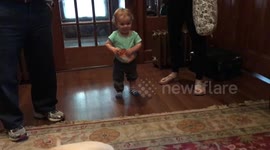 HOW DOGS ARE MEANT TO PLAY :)