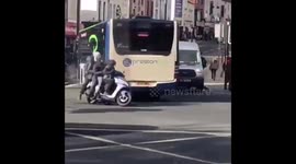 4 youths riding Stolen Moped dangerously in London street 