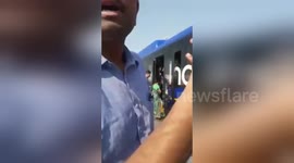 Newsflare Edit - Airline staff assault passenger on airport tarmac