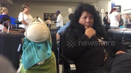 Cat fight in Newark airport part 1