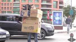 Pranksters trick drivers with invisible boxes