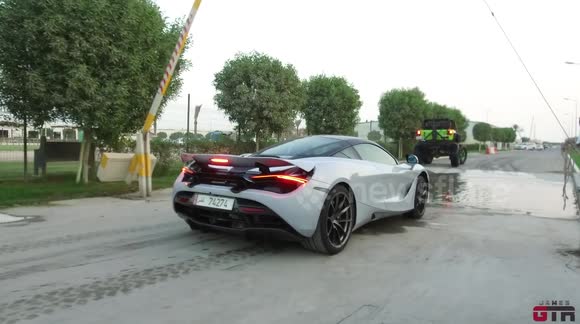 Newsflare Mclaren 720s Drives Through Water