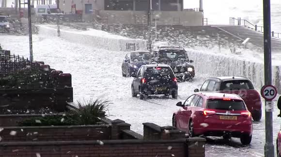 Sea foam causes chaos on Fylde Coast