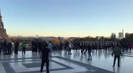 Prematch warm-up in the shadow of the #EiffelTower #celtic @celticfc #PSGCEL https://t.co/QkKmxXdyNM