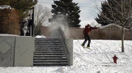 Big Meekus loses both his skis