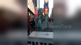 Newsflare Edit - Statue of liberty times square