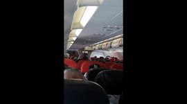 AirAsia Cabin Crew Starts Singing 1