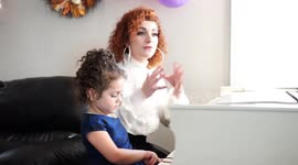 Mary, did you know? - 5 year old Sophie Fatu and Vicky Fatu (LIVE performance!))