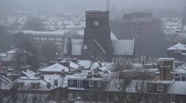 West London blanketed in snow on Sunday morning