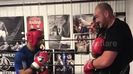 Heavyweight giant Tyson Fury spars 5ft 6in featherweight in Montreal