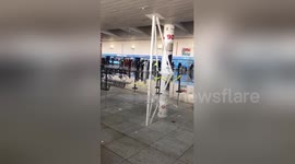 Newsflare Edit - @CNN @NY1 @weatherchannel @Storyful @GMA Here’s what it looks like inside #JFK right now https://t.co/XCzGfn2UAH