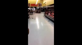 Bats in Walmart. Only in Alvin Tx https://t.co/U2PCV5TRoN