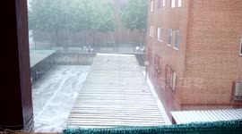 Tormenta de granizo en Madrid [Hailstorm]