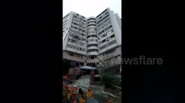 实拍花莲地震云翠大楼救援现场