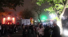 Chinese New Year - Balloon in the crowd