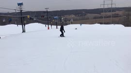Snowboarding FACE PLANT