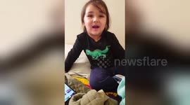 Newsflare Edit - 2 year old Singing ABC