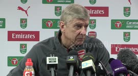 Arsenal boss Arsene Wenger jokes about how slow VAR is