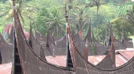 1360/5000 VILLAGE HOUSE OF MINANGKABAU