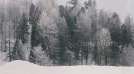 Footage captures winter storm in Switzerland