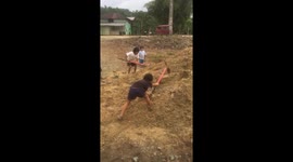 Helping Hand at The Amazon