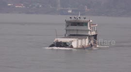 Shipping disrupted as Mekong River sees low water level