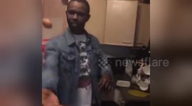 Newsflare Edit - How to crack an egg