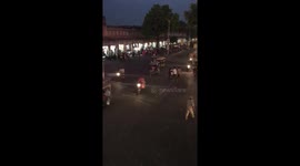 Jaipur crowd passing the cross road at the evening