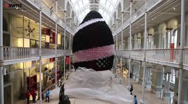 Largest balloon sculpture in the world on display in Scotland