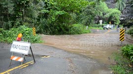 Footage of severe flooding near Ke'e Beach