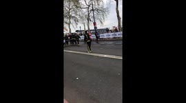 Grenfell firemen running London marathon