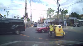 Man lays down in road then gets up again in Philippines