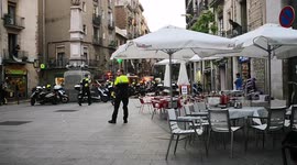 Bomberos en incendio en el Raval
