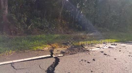 Kilauea eruption Pahoa Hawaii May 4th 4 p.m. lava corner of Leilani and pohoiki Road