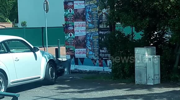 car#bus may 18th 2018 / La voiture s est prise le car!