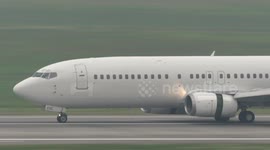 Archive footage of a Boeing 737-500 - the aircraft that crashed today in Havanna, Cuba