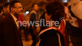 Woman leads chants against Egyptian President Mohamed Morsi