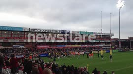Gloucester begin their warm-up at Kingsholm
