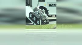 Eyewitness captures tense moments during shootout in Panama City, Florida