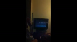 Guy with 2 Beer try to fix Television