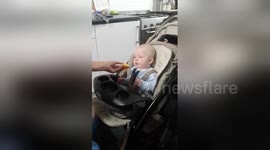 Newsflare Edit - Baby tries a Orange slicefor the first time ????!!! X