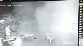 Out-of-control car drifts into customers eating outside restaurant